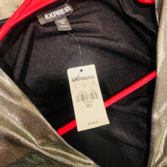 Silver High-Low Dress 🥂 - Picture 4 of 5